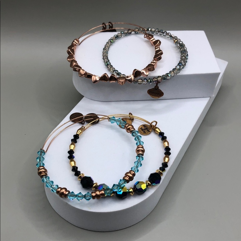 Alex and Ani Bundle 4 layering stackable bangle bracelets beaded sparkling heart